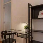 Daire Anjos 3 Bedroom With Balcony Lisboa