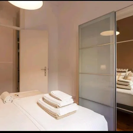 Daire Anjos 3 Bedroom With Balcony Lisboa