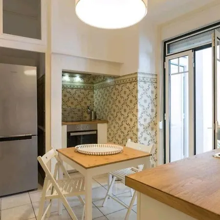 Anjos 3 Bedroom With Balcony