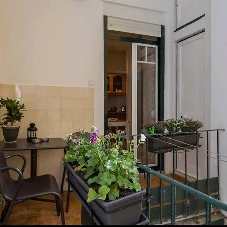 דירה Anjos 3 Bedroom With Balcony