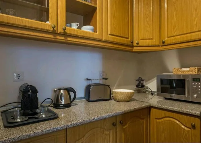 Anjos 3 Bedroom With Balcony Διαμέρισμα *