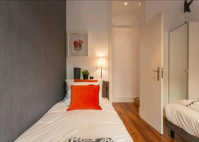 Apartment Anjos 3 Bedroom With Balcony *