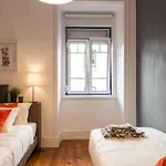 Anjos 3 Bedroom With Balcony Appartamento Lisbona